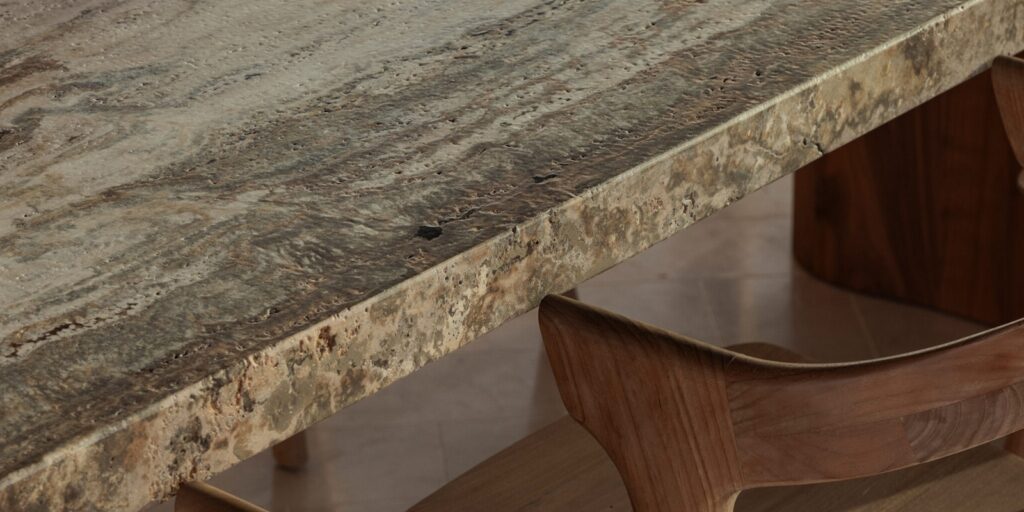 Table en travertin gris Tendance deco blog