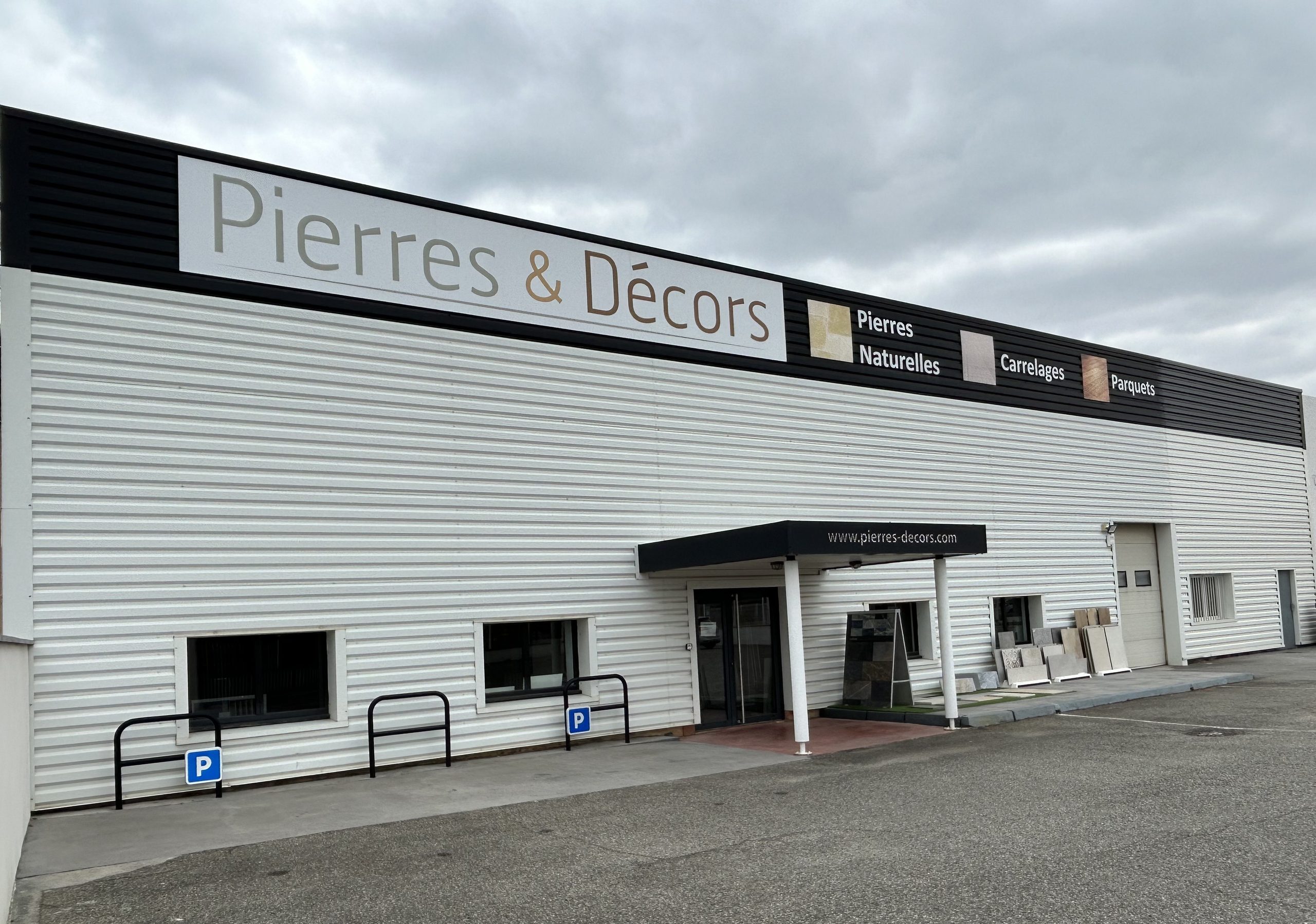 magasin de travertin et de pierre naturelle à Toulouse